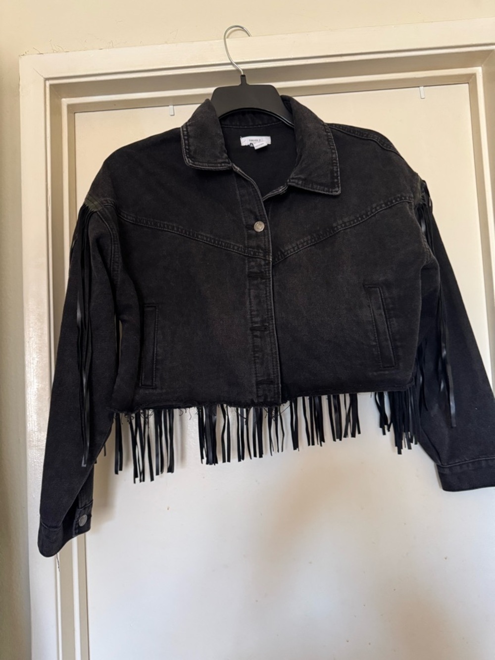 Forever 21 Black Cropped Denim Jacket with Fringe